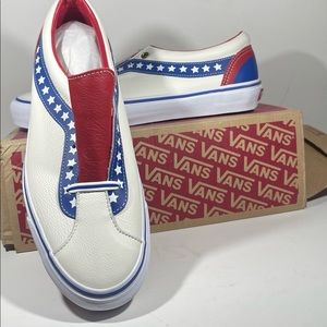 NWOT Vans Bold Ni Americana Leather Sneakers Stars